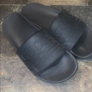 Gucci slides *used*